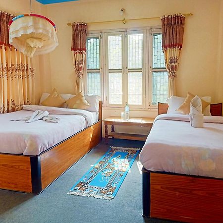 Hotel Rhinoceros-Homestay Sauraha Dış mekan fotoğraf